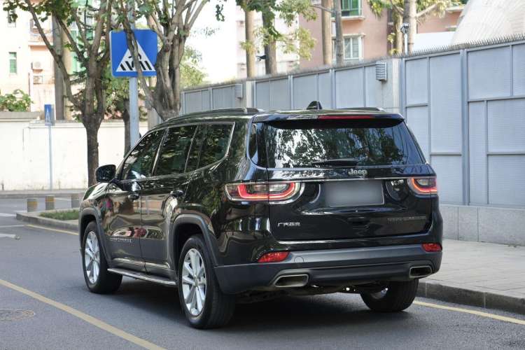 Used  Grand Commander 2020 2.0T Two-Wheel Drive Elite Version
