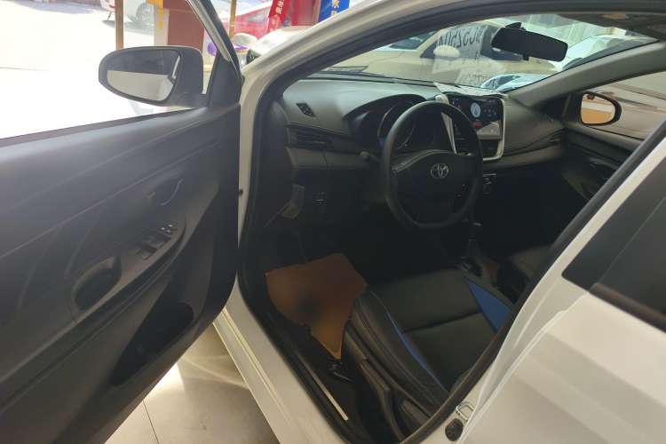 Used Toyota YARiS L 2020 1.5L CVT Leading Edition
