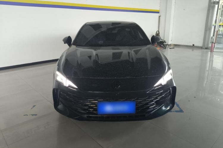 Used MG 7 2023 2.0T Automatic Trophy+ Ignition Glory Edition
