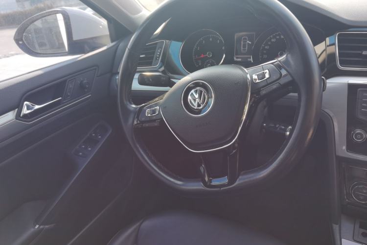 Used Volkswagen Lamando 2017 280TSI DSG Comfort Edition