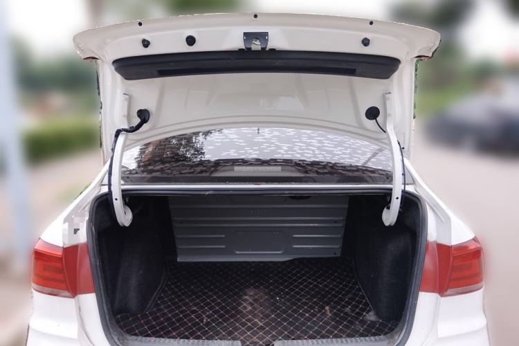 Used Volkswagen Santana 2019 1.5L Manual Fashion Edition China VI Standard