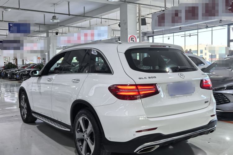 Used Mercedes-Benz GLC 2017 GLC 300 4MATIC Sport Edition
