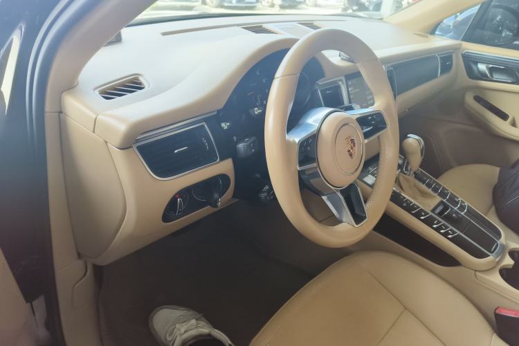 Used Porsche Macan 2014 Macan 2.0T
