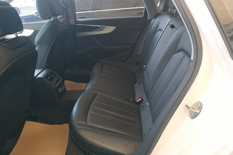 Used Audi A4L 2020 40 TFSI quattro Luxury Dynamic Model