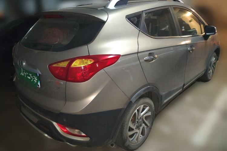 Used  Refine S3 2016 1.5L Manual Luxury Smart Version
