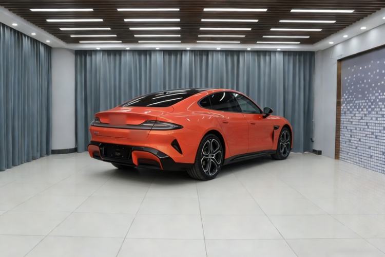 Used  SU7 2024 Rear-Drive Ultra-Long Range Advanced Pro-Level Intelligent Driving Version