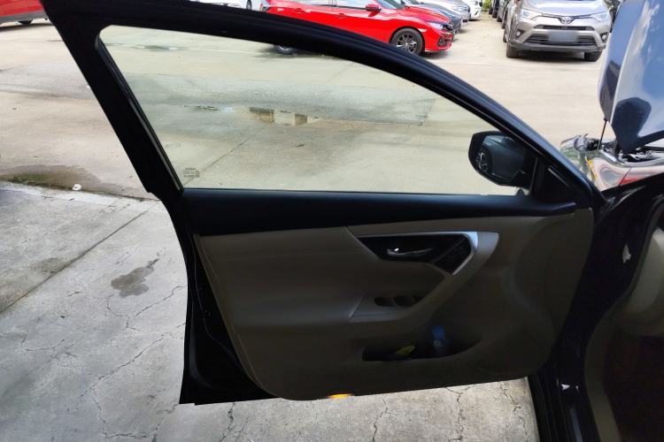 Used Nissan Teana 2016 2.0L XL Comfort Edition
