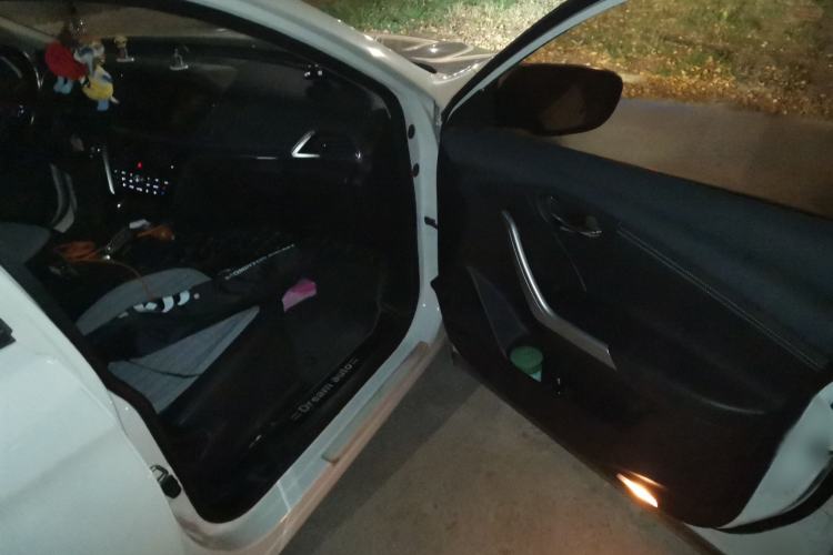 Used Venucia T90 2018 2.0L CVT Smart Connect Prestige Version China VI Standard
