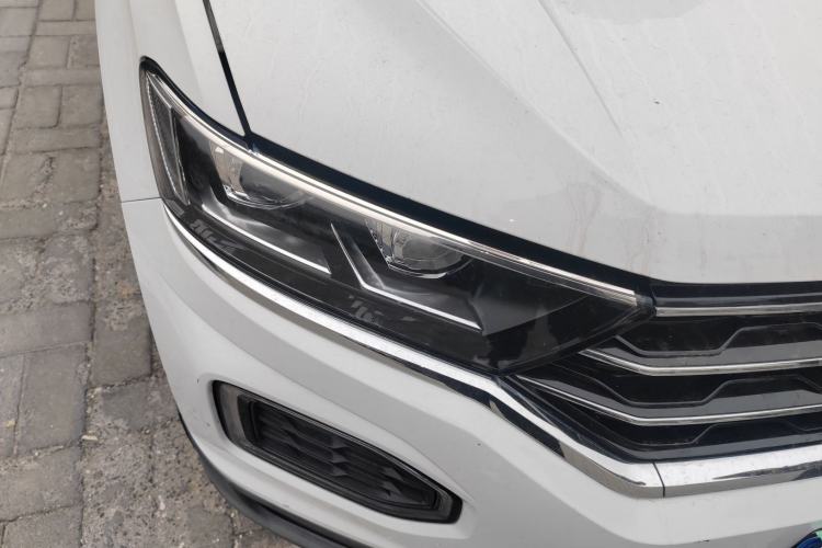 Used Volkswagen T-ROC 2018 280TSI DSG Two-Wheel Drive Advanced Version China V Emission Standard