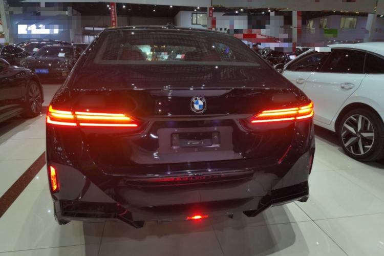 Used BMW 5 Series 2025 530Li Leading Model M Sport Package
