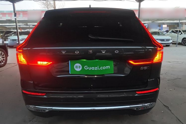 Used Volvo XC60 2022 B5 4x4 Zhiyi Luxury Edition