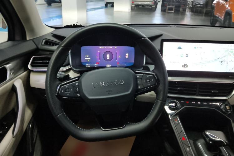 Used Lynk & Co 06 2023 Remix 1.5T Shero
