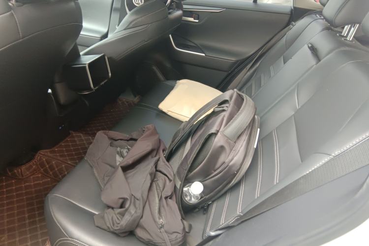 Used Toyota Wildlander 2022 2.0L CVT Two-Wheel Drive Luxury PLUS Edition