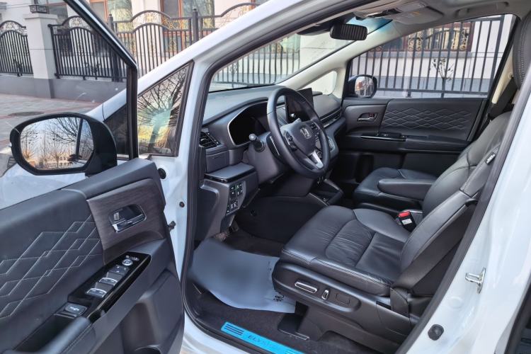 Used Honda Elysion 2024 2.0L eHEV Luxury Edition