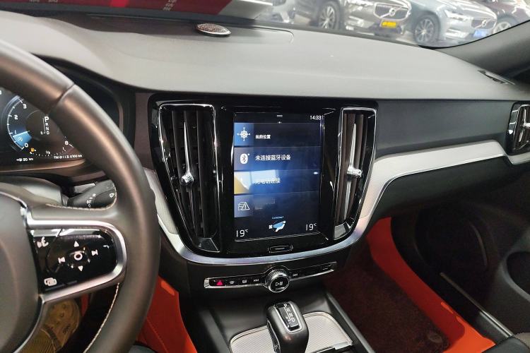 Used Volvo S60 2020 T4 Zhiyuan Sport Edition
