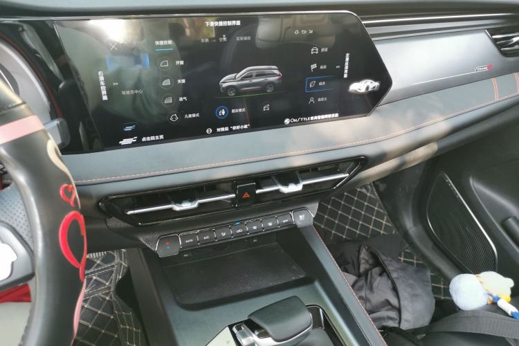 Used Oshan X7 PLUS 2022 1.5T Blue Whale Edition Automatic Prestige 7-Seater