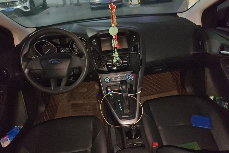 Used Ford Focus 2017 Hatchback 1.6L Automatic Comfort Plus SmartDrive Edition
