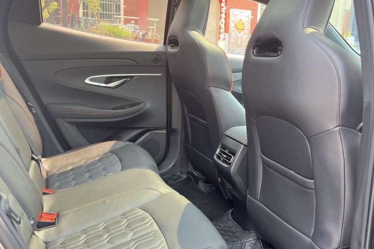 Used Changan UNI-T 2022 2.0T Prestige Version
