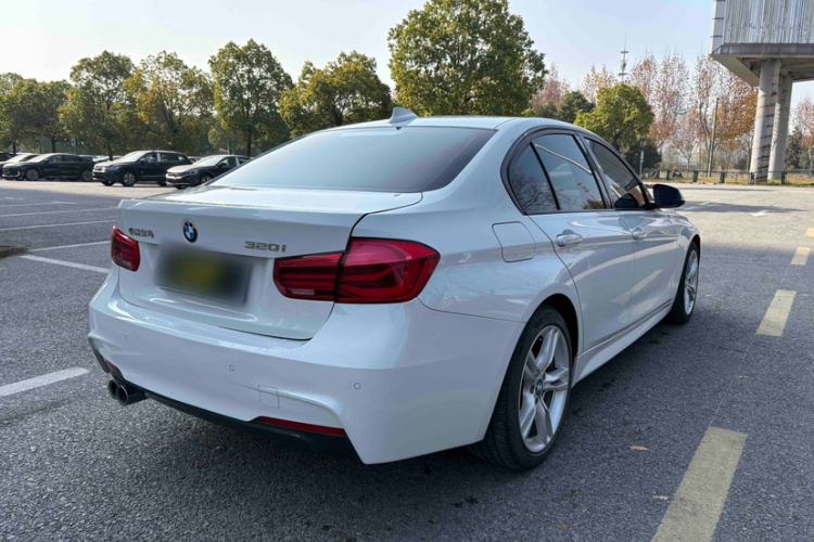 Used BMW 3 Series 2019 320i M Sport Package
