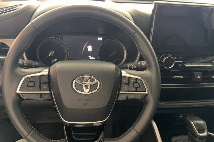 Used Toyota Highlander 2023 2.5L Smart Electric Hybrid Dual-Engine Four-Wheel Drive Prestige Version – 7 Seats