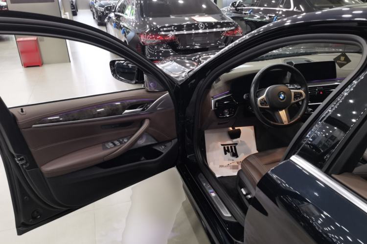 Used BMW 5 Series 2020 525Li M Sport Package
