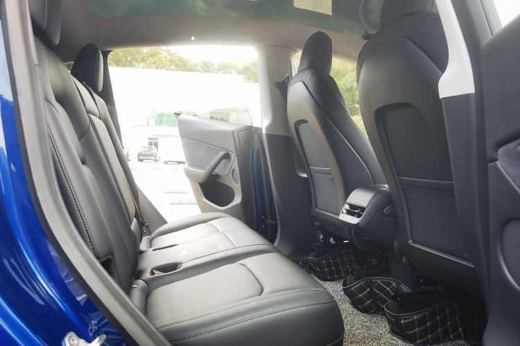 Used Tesla Model Y 2021 Standard Range Rear-Wheel Drive Version
