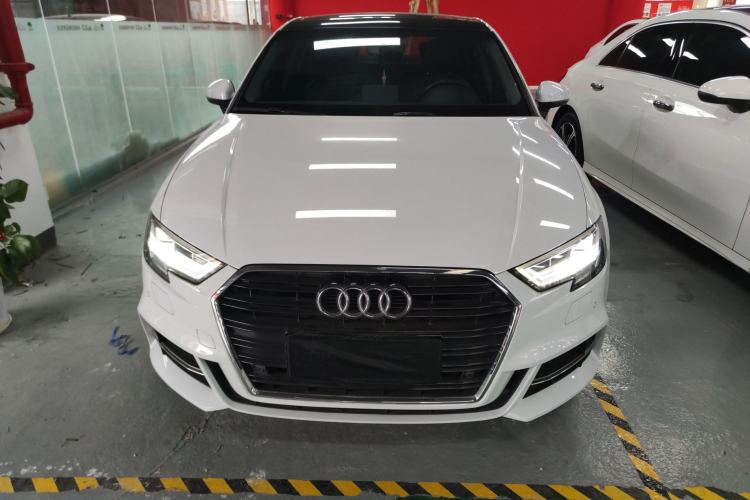 Used Audi A3 2019 Limousine 35 TFSI Fashion Edition China V standard