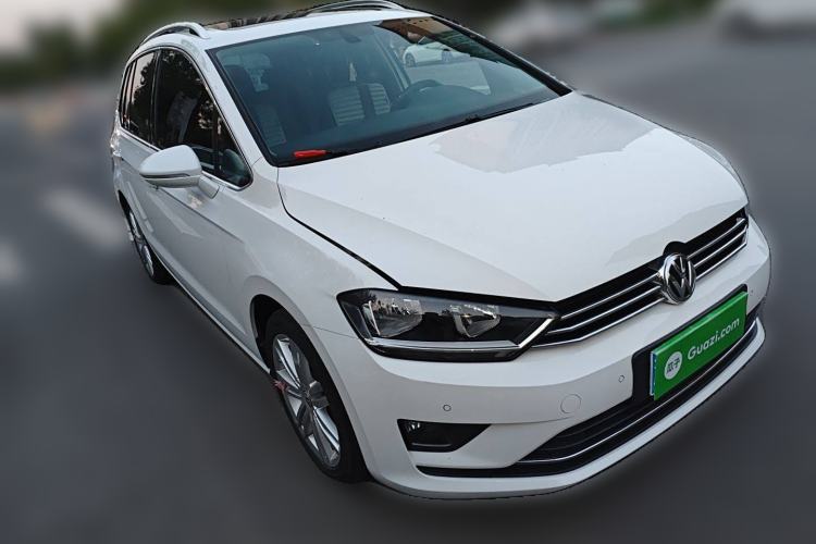 Used Volkswagen Golf Sportsvan 2016 230TSI Automatic Luxury Version
