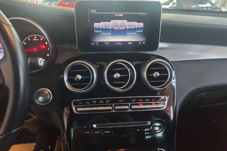 Used Mercedes-Benz GLC 2016 GLC 200 4MATIC
