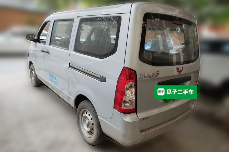 Used Wuling Rongguang S 2023 1.5L Base Version 5/7 Seats
