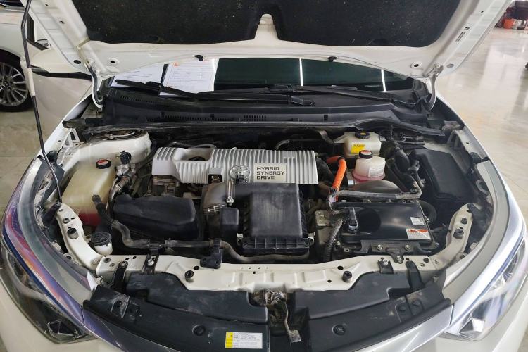 Used Toyota Levin 2017 Revised Dual-Engine 1.8H GS E-CVT Elite Sunroof Version China V Standard
