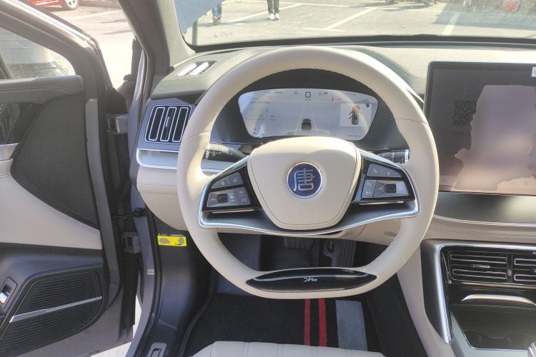 Used BYD Tang New Energy 2025 DM-i 115KM Prestige Model
