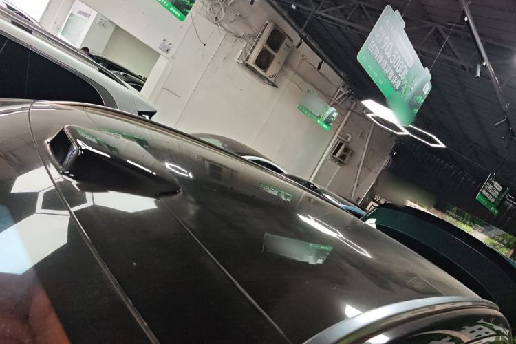 Used Hima AITO M8 2025 Extended-Range Ultra Version 53.4 kWh 6-Seater Edition