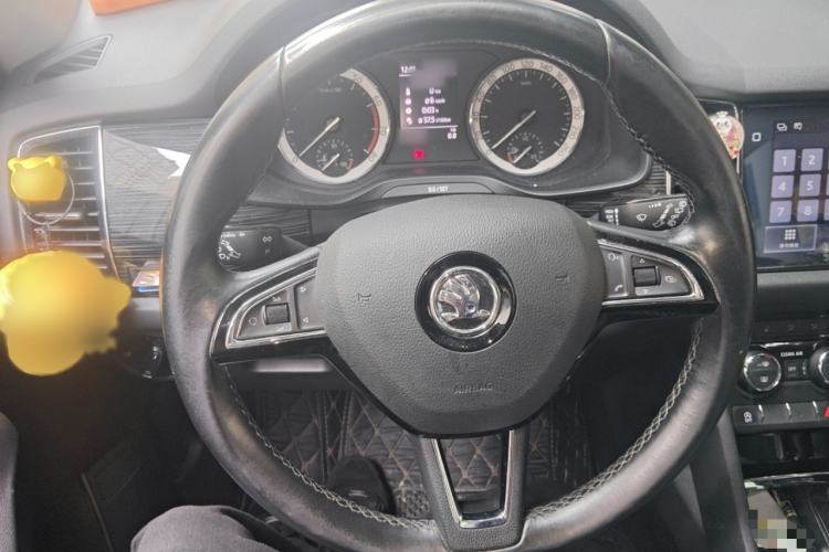 Used Skoda Kodiaq 2018 Facelifted TSI330 5-Seater Two-Wheel-Drive Luxury Enjoyment Edition
