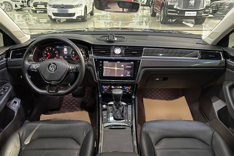 Used Volkswagen Phideon 2018 Revised Version 380TSI Two-Wheel Drive Business Edition
