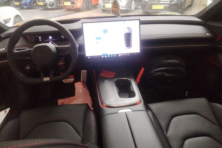 Used  SU7 2024 Four-Wheel Drive Ultra-Long Range Advanced Intelligent Driving Max Edition
