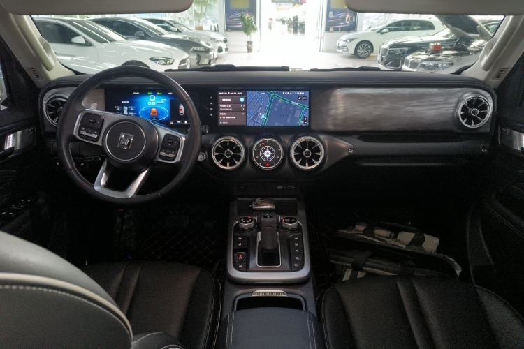 Used Tank 300 2021 City Edition 2.0T—Truly Stylish
