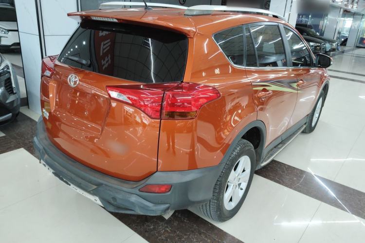 Used Toyota RAV4 2013 2.0L CVT Four-Wheel Drive Fashion Edition
