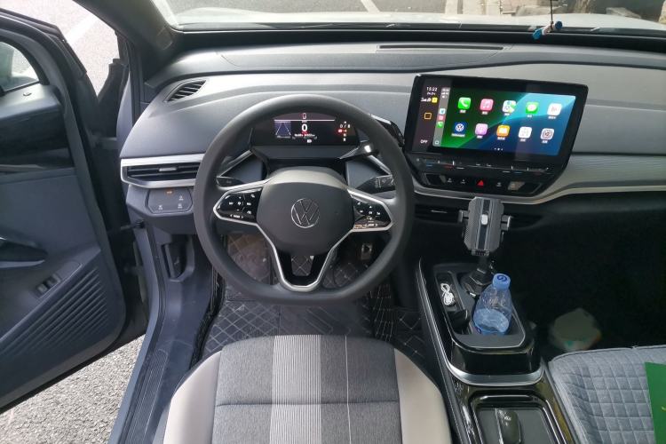 Used Volkswagen ID.4 CROZZ 2021 Long-Range PURE+ Two-Wheel Drive Version
