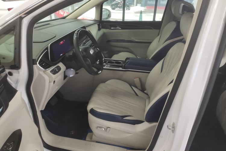 Used Buick GL8 2021 ES Landtrek 653T Comfort Edition
