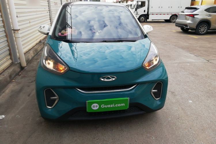 Used Chery Little Ant 2022 Sweet Pink Edition Low-Sugar Version 30kW 301km Range
