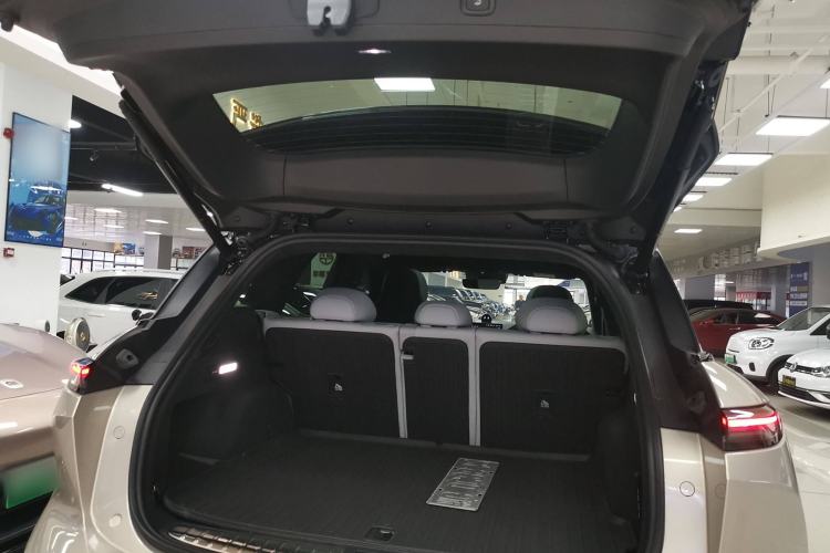 Used Nio ES6 2024 75 kWh
