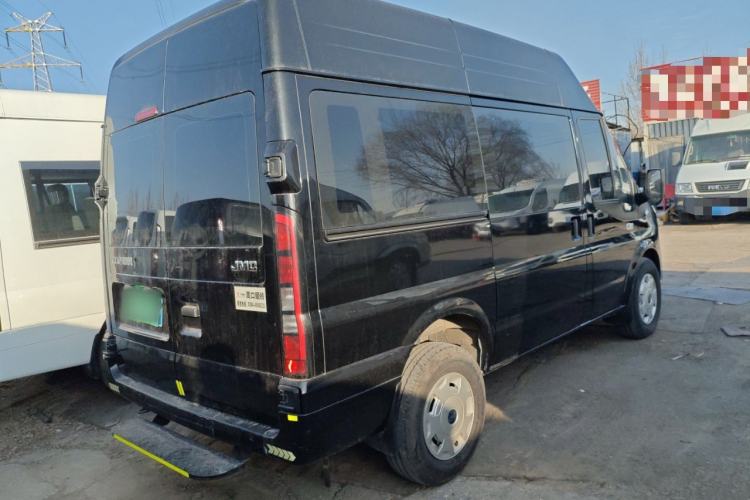 Used JMC Fushun 2023 2.0T Automatic Short-Wheelbase Mid-to-High Roof Commercial & Multi-Purpose Passenger Vehicle 6 Seats