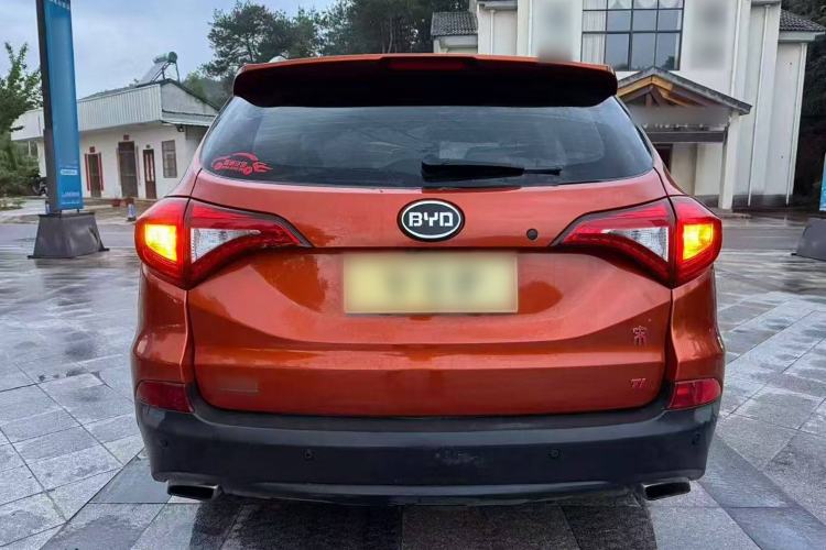 Used BYD Song 2016 GaiShi Edition 1.5TI Manual Elite Model
