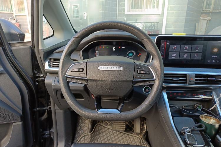 Used SAIC MAXUS Dajia 5 2022 520 km Enjoyment Version Six Seats
