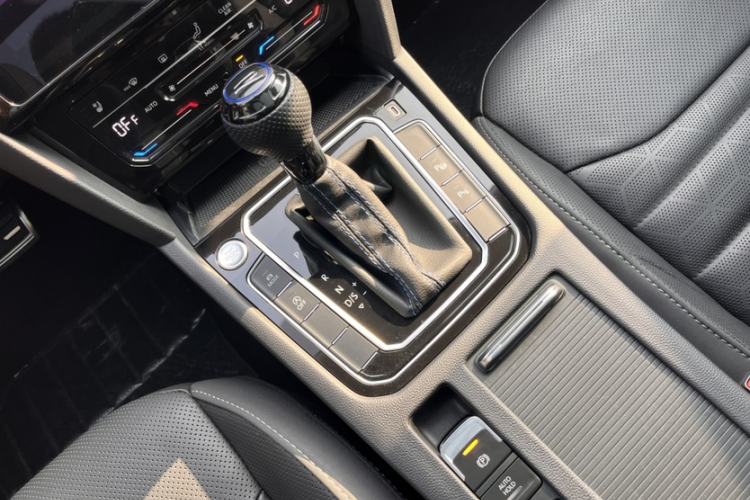 Used Volkswagen FAW-Volkswagen CC 2021 Estate Car 380TSI Vizion Edition
