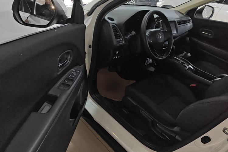 Used Honda Vezel 2020 220 TURBO CVT Elite Edition
