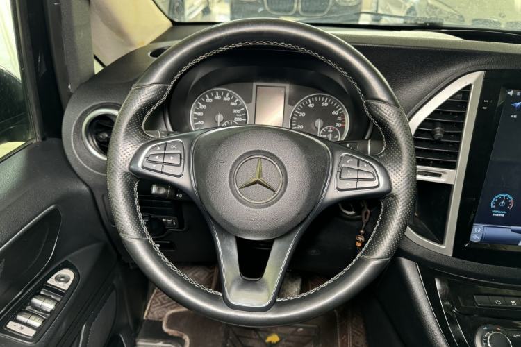 Used Mercedes-Benz Vito 2018 2.0T Business Version China V Emission Standard