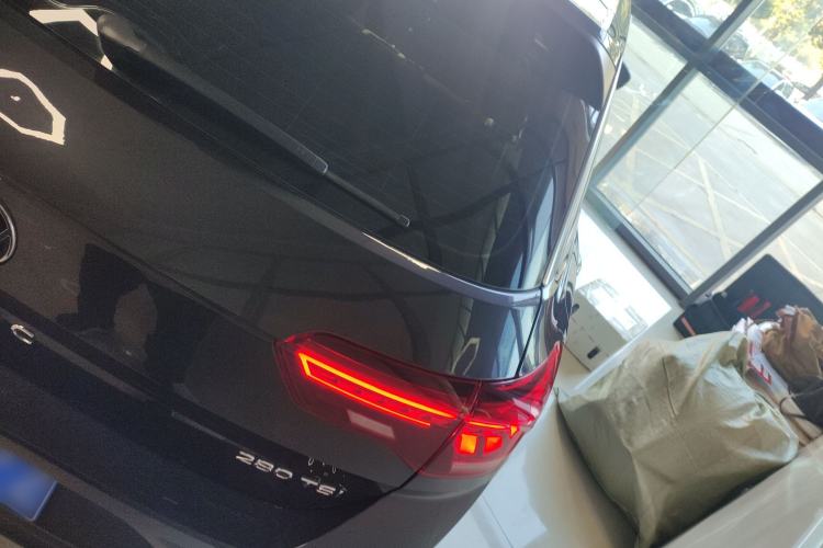 Used Volkswagen T-ROC 2022 280TSI DSG Two-Wheel Drive Elite PLUS
