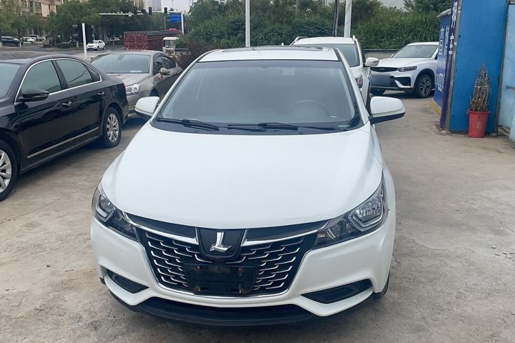 Used Luxgen S3 2016 1.6L CVT Deluxe Model with Sunroof
